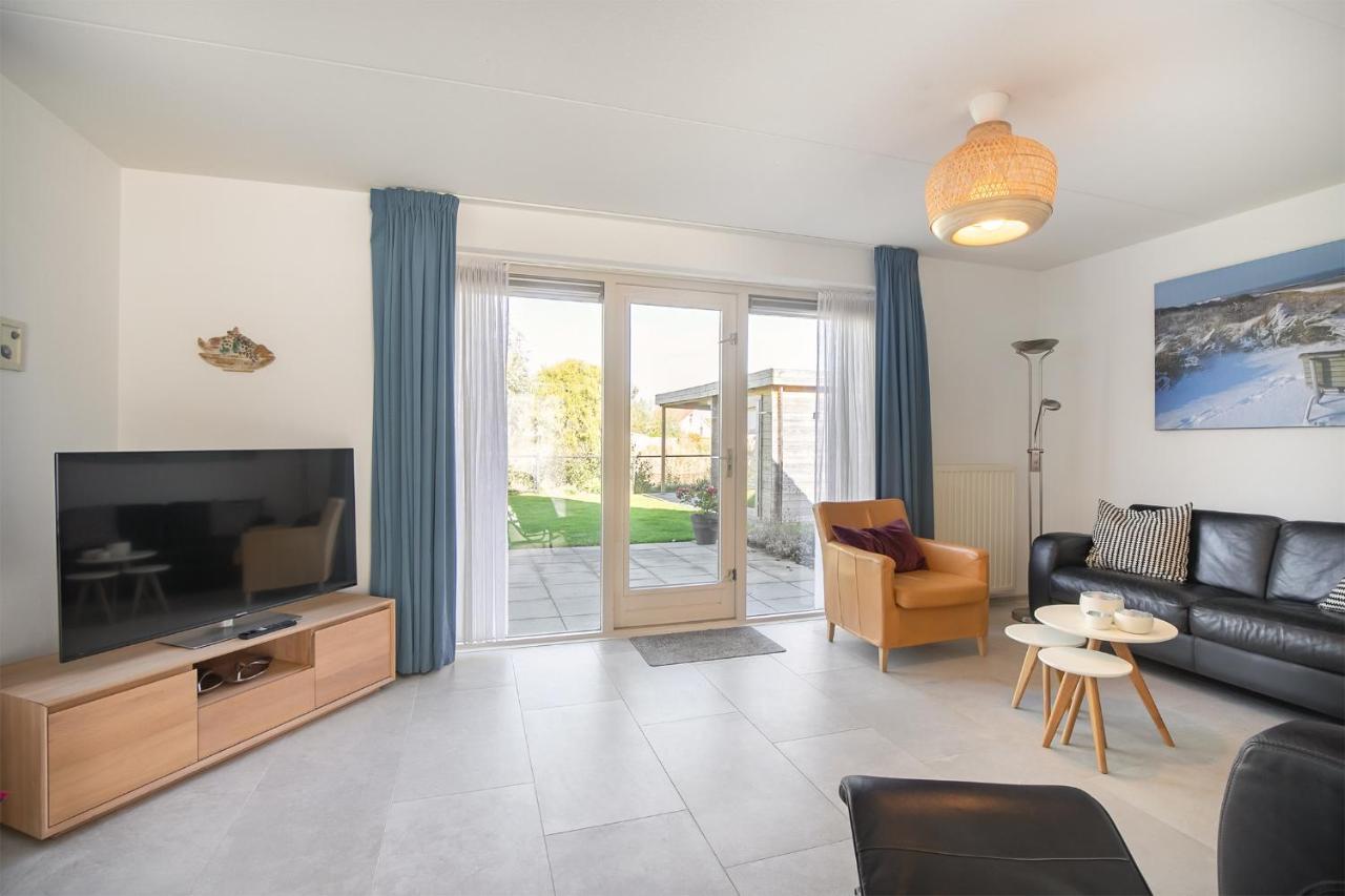 Vakantiehuis Vrijstaand Met Tuinhuis En Veranda - Zwin 004