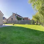 Vrijstaand vakantiehuis met tuinhuis en veranda - Zwin 004