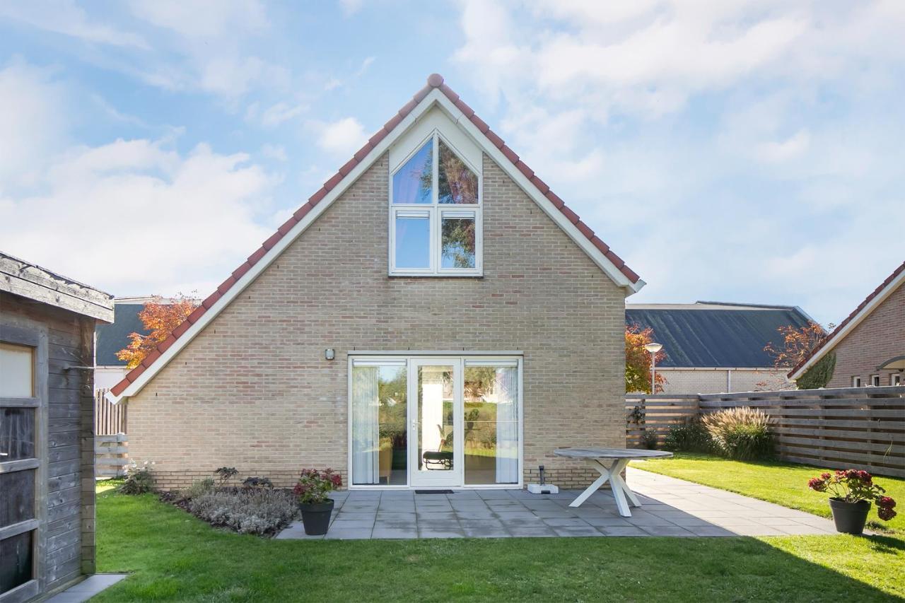 Vrijstaand Met Tuinhuis En Veranda - Zwin 004 Vakantiehuis *