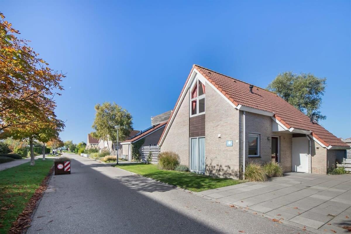 Vrijstaand Met Tuinhuis En Veranda - Zwin 004 Vakantiehuis